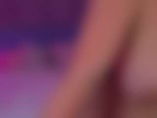 DaenerysDaen's Live Sex Cam Show