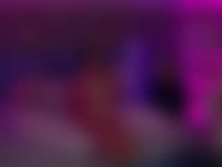 Live cam show with DaenerysDaen - Asshole on StripNow