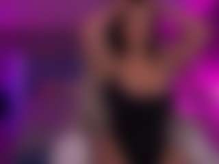 Live cam show with DaenerysDaen - Flashing on sexylive.show