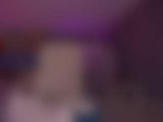 DaenerysDaen's Live Sex Cam Show