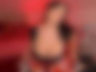 Live cam show with DaenerysDaen - Flashing on Camsoda