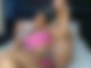 QueenNicky1's Live Sex Cam Show