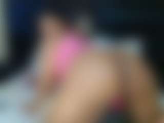 QueenNicky1's Live Sex Cam Show