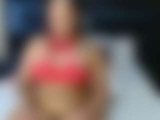 Live cam show with QueenNicky1 - Bikini on AdultVida.com