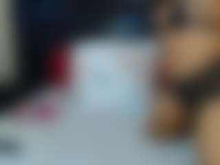 QueenNicky1's Live Sex Cam Show