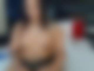 QueenNicky1's Live Sex Cam Show