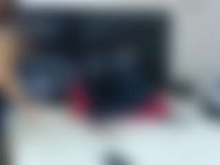 Live cam show with QueenNicky1 - Black Big Ass on Cam Slut