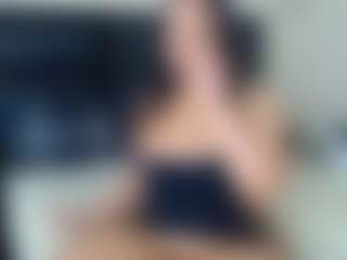 QueenNicky1's Live Sex Cam Show