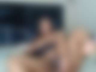 QueenNicky1's Live Sex Cam Show