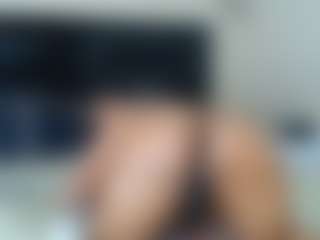 QueenNicky1's Live Sex Cam Show