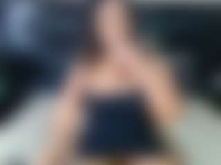 QueenNicky1's Live Sex Cam Show