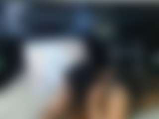 QueenNicky1's Live Sex Cam Show