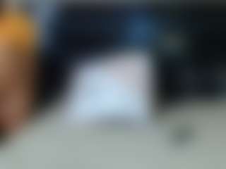 QueenNicky1's Live Sex Cam Show