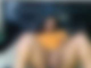 QueenNicky1's Live Sex Cam Show