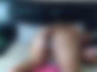 QueenNicky1's Live Sex Cam Show