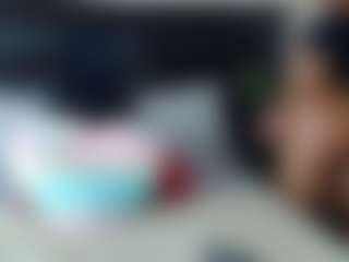 QueenNicky1's Live Sex Cam Show