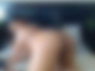 QueenNicky1's Live Sex Cam Show