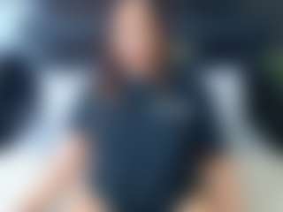 QueenNicky1's Live Sex Cam Show
