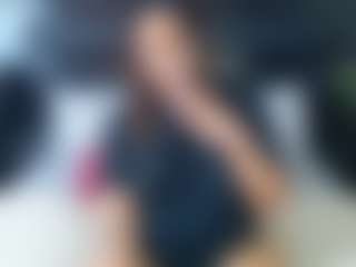 QueenNicky1's Live Sex Cam Show