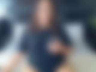 QueenNicky1's Live Sex Cam Show