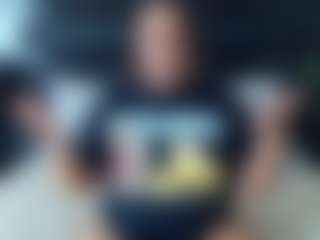 Live cam show with QueenNicky1 - Flirt MILF on Camsoda