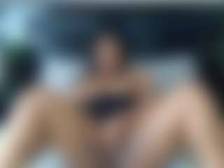 QueenNicky1's Live Sex Cam Show