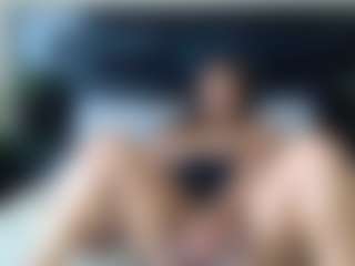QueenNicky1's Live Sex Cam Show