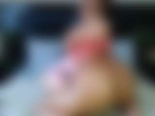 QueenNicky1's Live Sex Cam Show