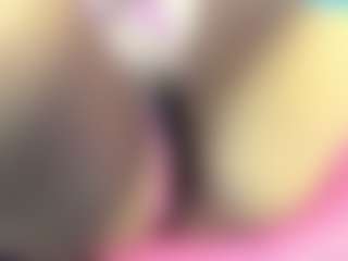 Live cam show with ANTONELLAKLING - Ride Torso on Mixed Magazine Live