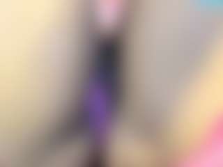 Live cam show with ANTONELLAKLING - Thong on Uber Horny