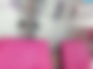 Live cam show with ANTONELLAKLING - Bikini on Uber Horny