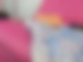 Live cam show with ANTONELLAKLING - Hairy Pussy on Camversity