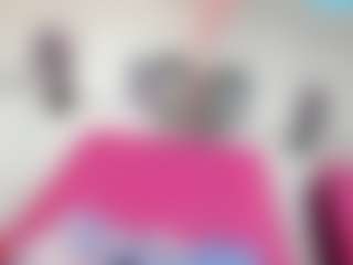 Live cam show with ANTONELLAKLING - Young Adult on Camming Site