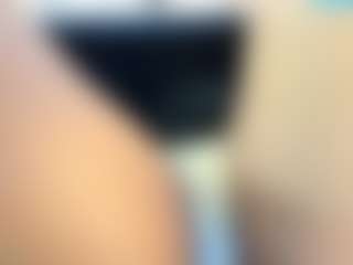 Live cam show with ANTONELLAKLING - Bikini on Camversity