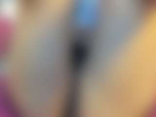 Live cam show with ANTONELLAKLING - Domination on Camsoda