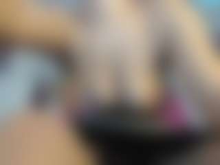 Live cam show with ANTONELLAKLING - Average on crypto-cams