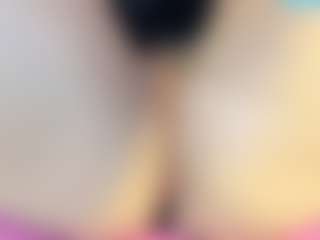 Live cam show with ANTONELLAKLING - Double Penetration on SinfulBabes