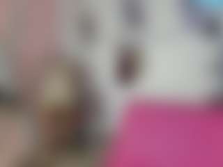 Live cam show with ANTONELLAKLING - Facial Piercings on liverealitysex.com