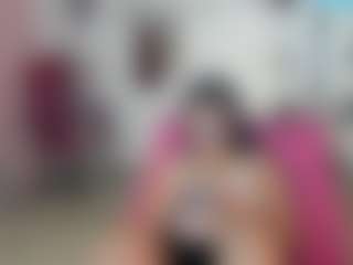 Live cam show with ANTONELLAKLING - Double Penetration on xplaylive.com