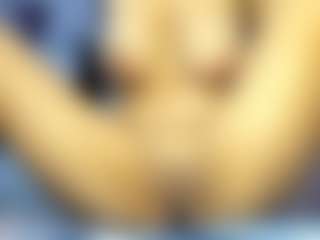 ANTONELLAKLING's Live Sex Cam Show