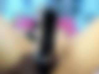 ANTONELLAKLING's Live Sex Cam Show