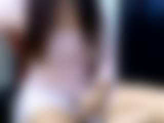 Live cam show with samyspresleyts - Tease on Camsoda