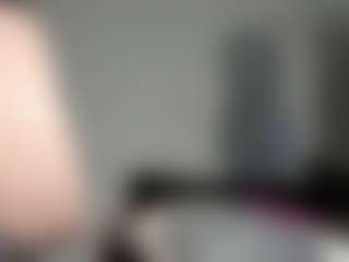 Live cam show with StephanyCifuentes - Spank on SinfulBabes