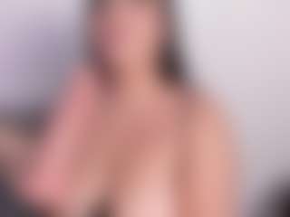 Live cam show with EMILY DIOR - Tease on Dare Cams