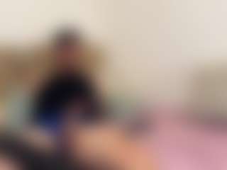 Sofia_JuicyAss's Live Sex Cam Show