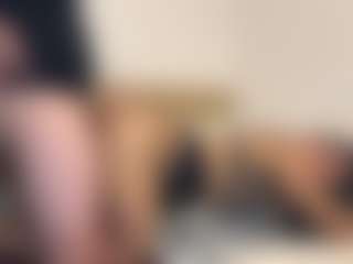 Live cam show with Sofia_JuicyAss - Tease on SpankPalCams