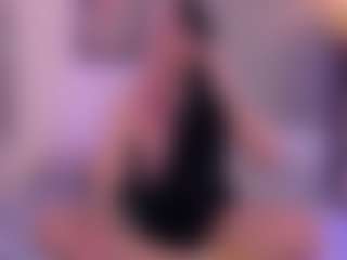sky-taylorr's Live Sex Cam Show