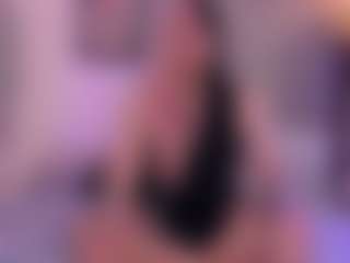 sky-taylorr's Live Sex Cam Show