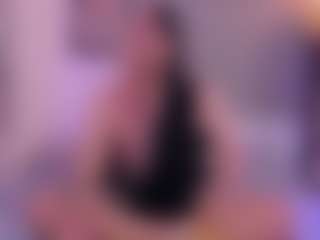 sky-taylorr's Live Sex Cam Show