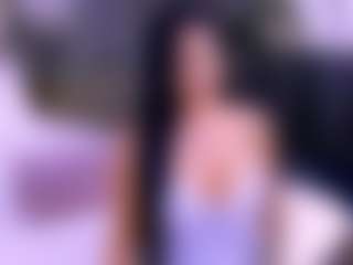 Live cam show with ChanelleDy - Skinny MILF on slutload